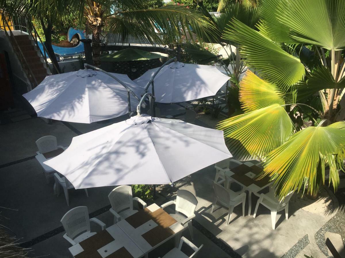 Santa Rosa Maldives Hotel Тулусдоо Екстериор снимка