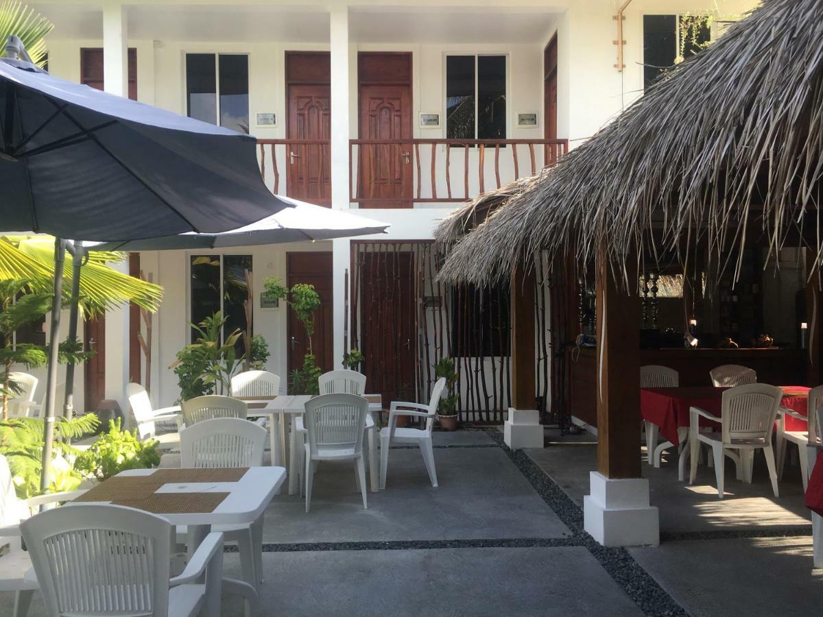 Santa Rosa Maldives Hotel Тулусдоо Екстериор снимка