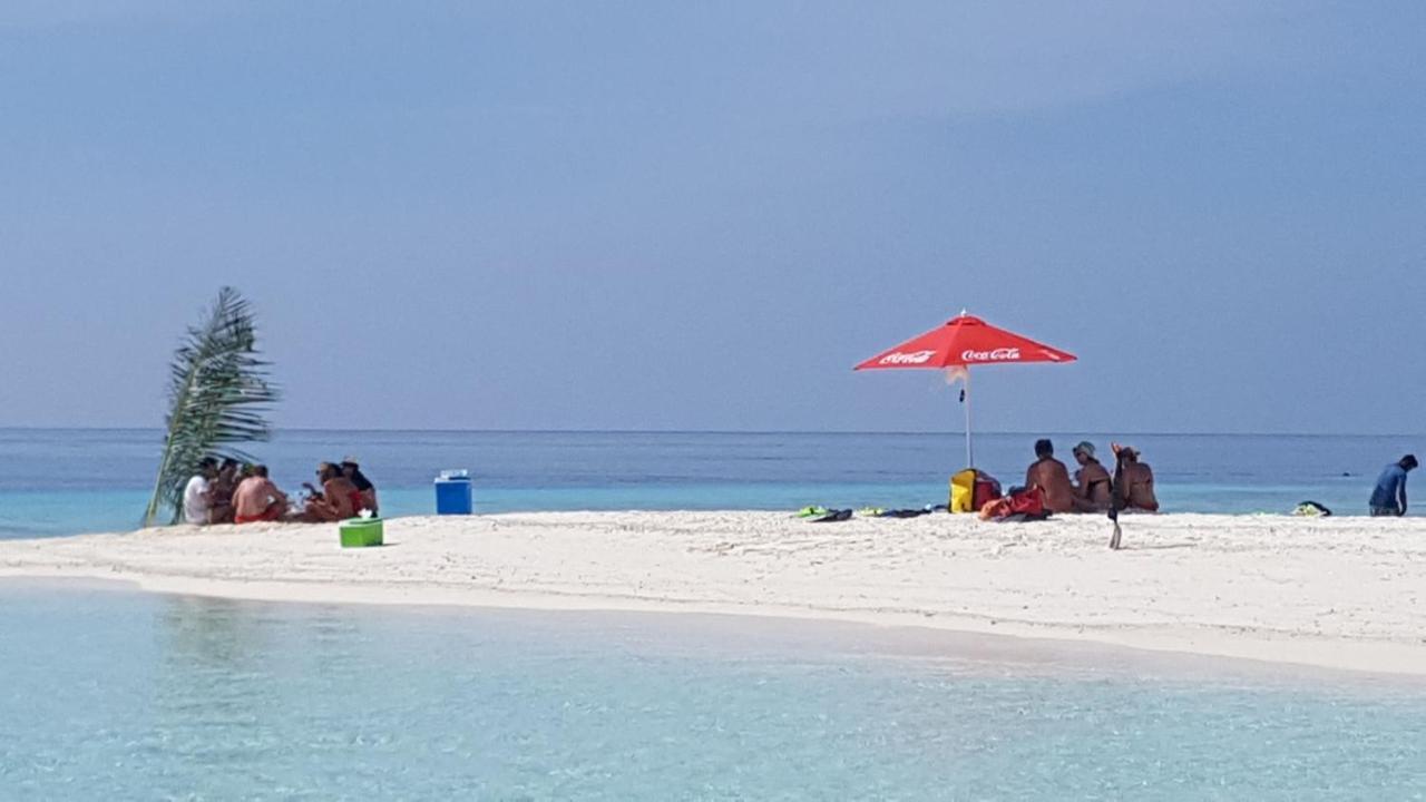 Santa Rosa Maldives Hotel Тулусдоо Екстериор снимка